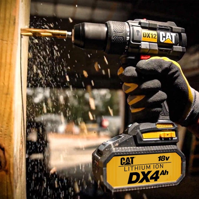 CAT DX12.2 18Volt/4.0Ah Li-ion Çift Akülü Kömürsüz Profesyonel Şarjlı Darbeli Matkap CAT DX12.2 18Volt/4.0Ah Li-ion Çift Akülü Kömürsüz Profesyonel Şarjlı Darbeli Matkap