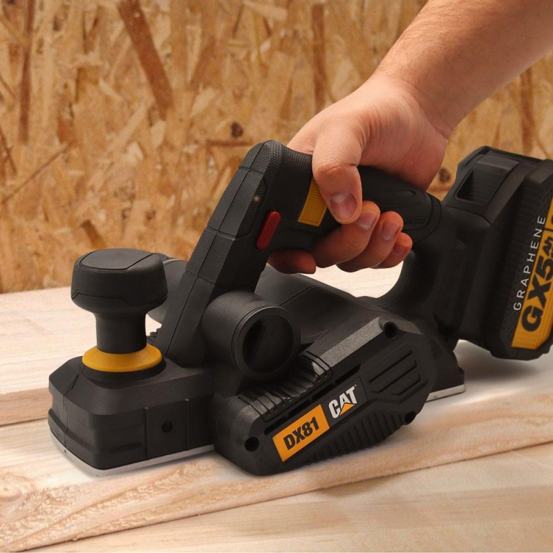 CAT DX81B 18Volt 82mm Çift Bıçaklı Kömürsüz Profesyonel Planya (Akü Dahil Değildir) CAT DX81B 18Volt 82mm Çift Bıçaklı Kömürsüz Profesyonel Planya (Akü Dahil Değildir)
