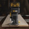 CAT DX82B 18Volt Şarjlı Kömürsüz 6mm Devir Ayarlı Profesyonel Avuç İçi El Frezesi Formika Tıraşlama (Akü Dahil Değildir) CAT DX82B 18Volt Şarjlı Kömürsüz 6mm Devir Ayarlı Profesyonel Avuç İçi El Frezesi Formika Tıraşlama (Akü Dahil Değildir)