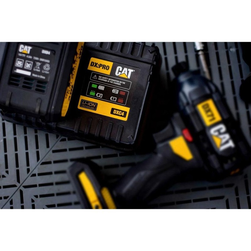 CAT DXC4 18Volt Li-ion ONE FOR ALL Profesyonel Hızlı Akü Şarj Cihazı CAT DXC4 18Volt Li-ion ONE FOR ALL Profesyonel Hızlı Akü Şarj Cihazı