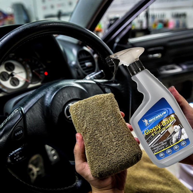 Michelin MC31388 650ml Torpido ve Trim Temizleme ve Bakım Spreyi Michelin MC31388 650ml Torpido ve Trim Temizleme ve Bakım Spreyi