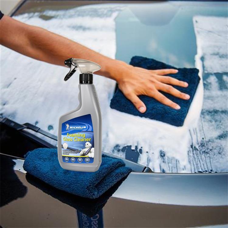 Michelin MC31395 650ml Cam Temizleyici Köpük Sprey Michelin MC31395 650ml Cam Temizleyici Köpük Sprey