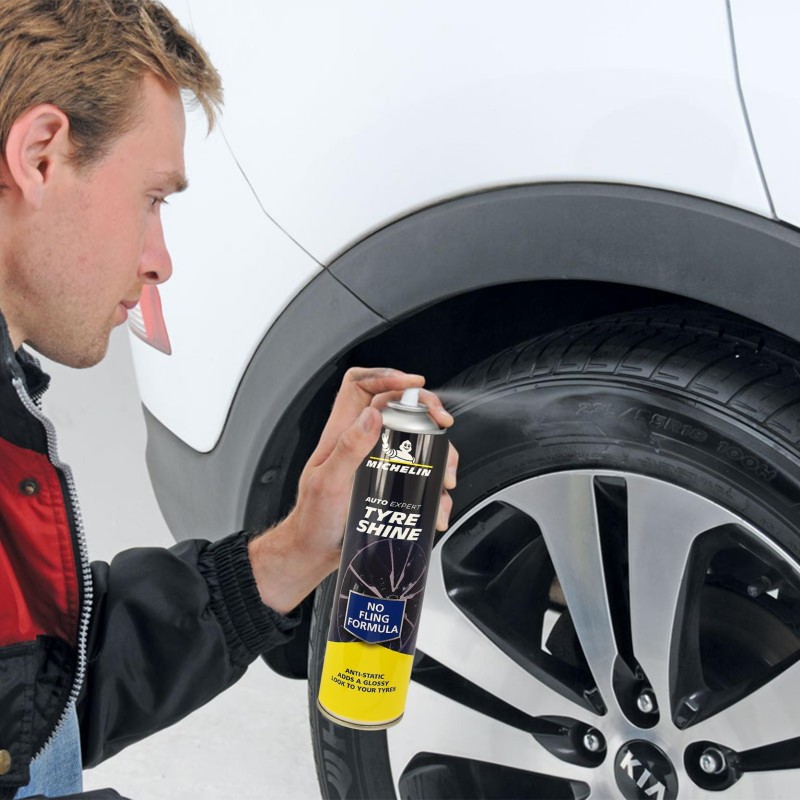 Michelin MC31432 520ml Lastik Parlatıcı Sprey Michelin MC31432 520ml Lastik Parlatıcı Sprey