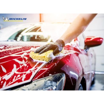 Michelin MC33559 1Litre PRO Serisi Süper Konsantre Oto Şampuanı/83 Yıkama Michelin MC33559 1Litre PRO Serisi Süper Konsantre Oto Şampuanı/83 Yıkama