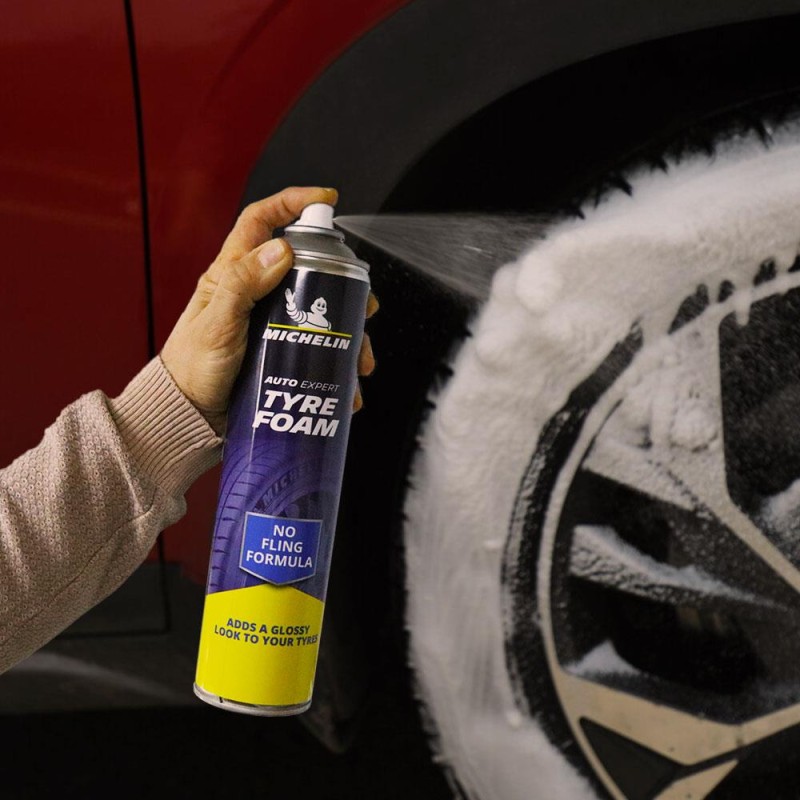 Michelin MC34327 520ml Lastik Parlatma/Bakım Köpüğü Michelin MC34327 520ml Lastik Parlatma/Bakım Köpüğü