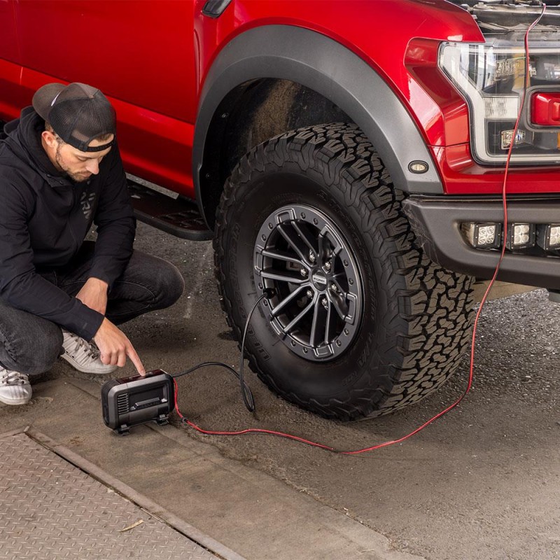 NOCO AIR20 12Volt Akü Bağlantı Maşalı 100 PSI Ayarlanabilir Dijital Basınç Göstergeli Profesyonel Lastik Şişirme Pompası NOCO AIR20 12Volt Akü Bağlantı Maşalı 100 PSI Ayarlanabilir Dijital Basınç Göstergeli Profesyonel Lastik Şişirme Pompası
