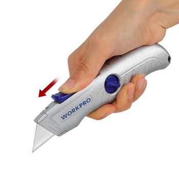 WORKPRO WP213007 Alüminyum Gövde Otomatik Geri Çekilebilir Rötuş Maket Bıçağı WORKPRO WP213007 Alüminyum Gövde Otomatik Geri Çekilebilir Rötuş Maket Bıçağı