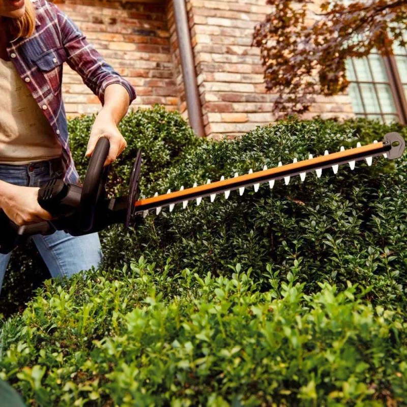 WORX WG263E 20Volt 4.0Ah. Li-ion Tek Akülü 57CM Profesyonel Çit Budama WORX WG263E 20Volt 4.0Ah. Li-ion Tek Akülü 57CM Profesyonel Çit Budama