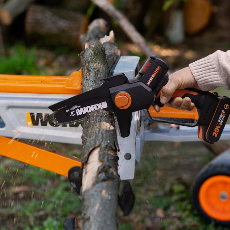 WORX WG325E 20Volt 2.0Ah Li-ion 12CM Profesyonel Şarjlı Kömürsüz Zincirli Testere WORX WG325E 20Volt 2.0Ah Li-ion 12CM Profesyonel Şarjlı Kömürsüz Zincirli Testere