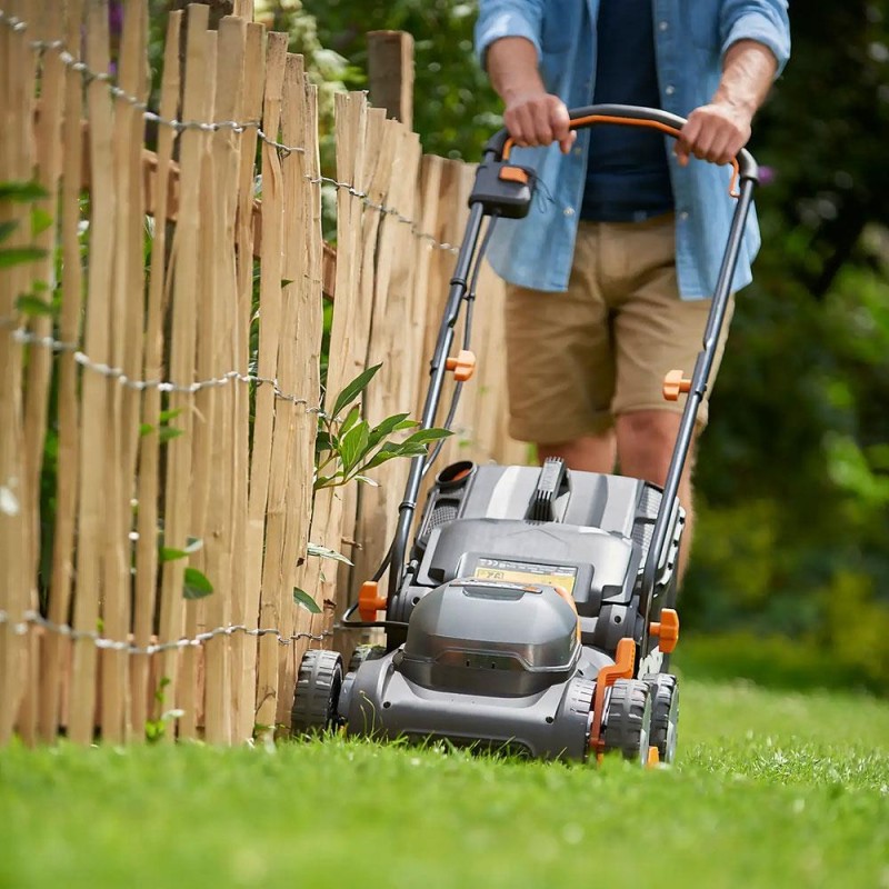 WORX WG779E 40Volt 2.5Ah. Li-ion 34CM Profesyonel Şarjlı Çim Biçme WORX WG779E 40Volt 2.5Ah. Li-ion 34CM Profesyonel Şarjlı Çim Biçme