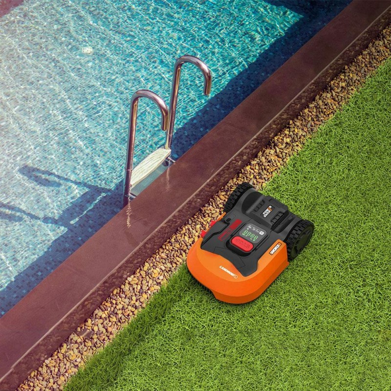 WORX WR130E 20Volt 2.0Ah. 18CM LANDROID Tam Otonom Kömürsüz Çim Biçme Robotu WORX WR130E 20Volt 2.0Ah. 18CM LANDROID Tam Otonom Kömürsüz Çim Biçme Robotu