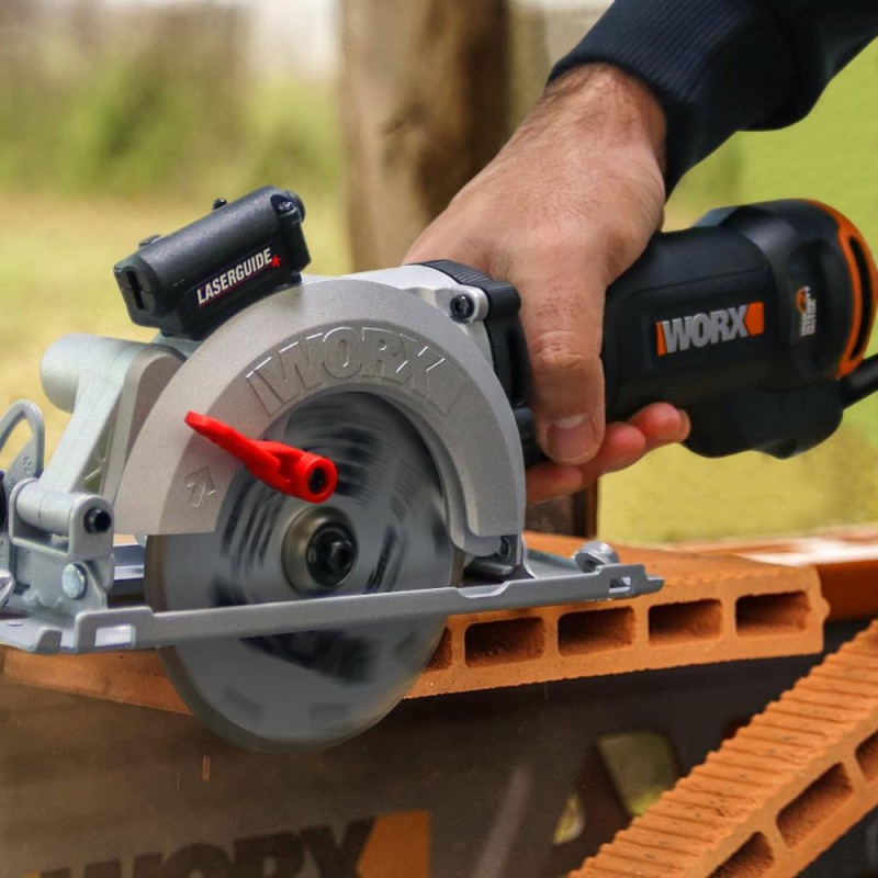 WORX WX437 800Watt 120mm Profesyonel Çok Amaçlı Lazerli Daire Testere WORX WX437 800Watt 120mm Profesyonel Çok Amaçlı Lazerli Daire Testere