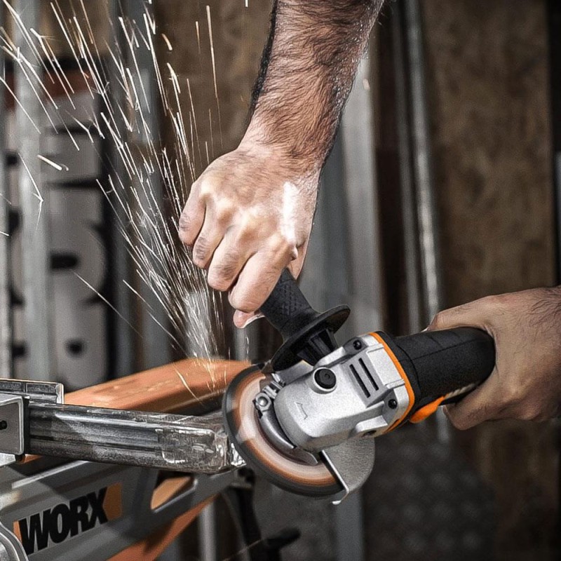 WORX WX800 20Volt 2.0 Ah. Li-ion Çift Akülü 115mm Profesyonel Şarjlı Avuç Taşlama WORX WX800 20Volt 2.0 Ah. Li-ion Çift Akülü 115mm Profesyonel Şarjlı Avuç Taşlama