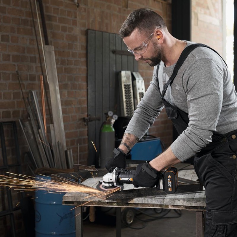 WORX WX812.9C 20Volt 2.0Ah. 125mm Kömürsüz Profesyonel Tek Akülü Şarjlı Avuç Taşlama WORX WX812.9C 20Volt 2.0Ah. 125mm Kömürsüz Profesyonel Tek Akülü Şarjlı Avuç Taşlama
