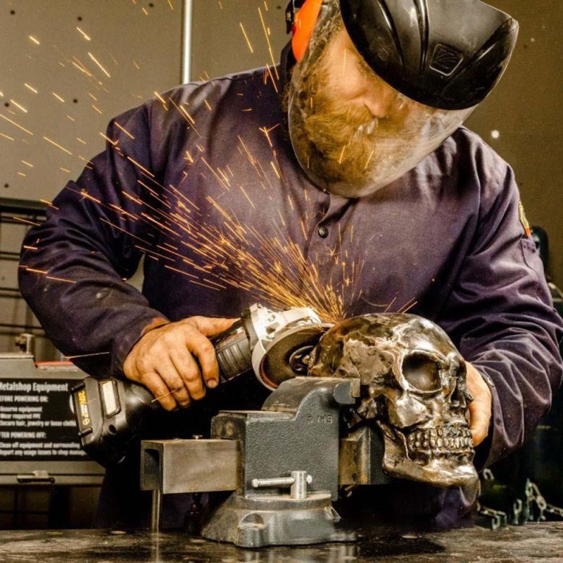 WORX WX812.9C 20Volt 2.0Ah. 125mm Kömürsüz Profesyonel Tek Akülü Şarjlı Avuç Taşlama WORX WX812.9C 20Volt 2.0Ah. 125mm Kömürsüz Profesyonel Tek Akülü Şarjlı Avuç Taşlama
